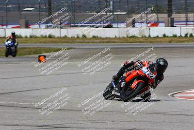 media/Apr-23-2022-Fastrack Riders (Sat) [[cb2d6ae73d]]/LEVEL 4/1PM TURN 6 OUTSIDE/